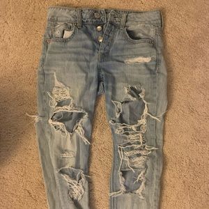 American eagle mom jeans